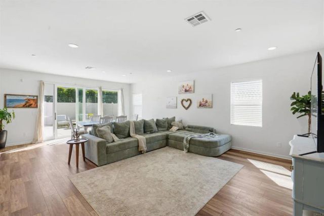 1354 Topanga, San Marcos, CA 92069
