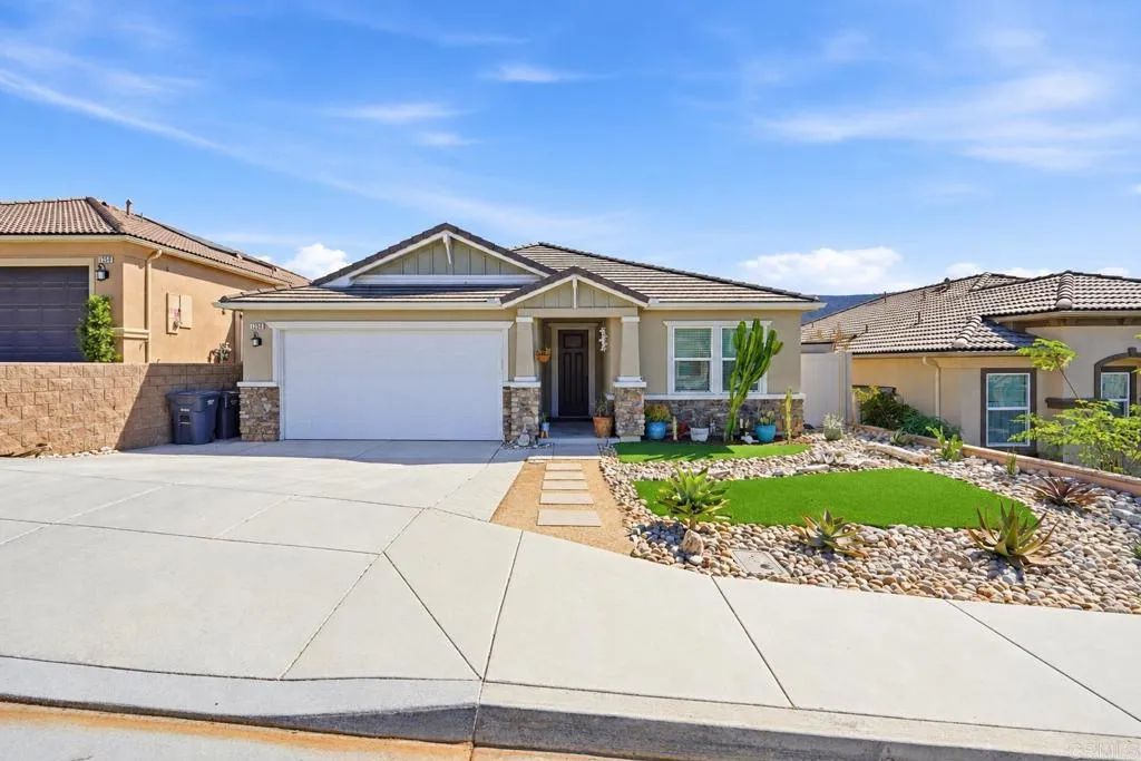 1354 Topanga, San Marcos, CA 92069