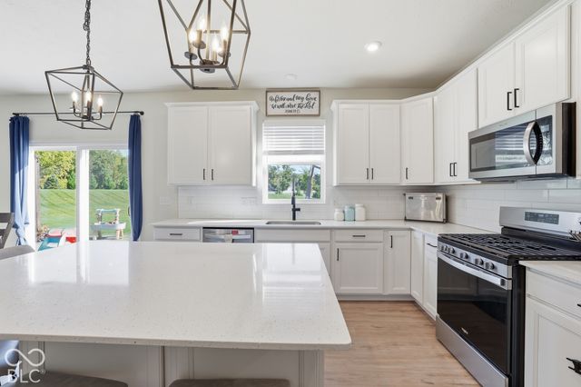 588 Cowley Drive, Westfield, IN 46074