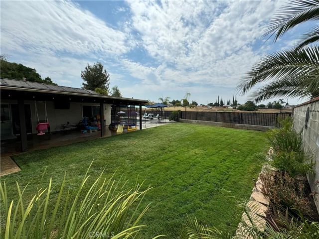 33817 Liberty Road, Yucaipa, CA 92399