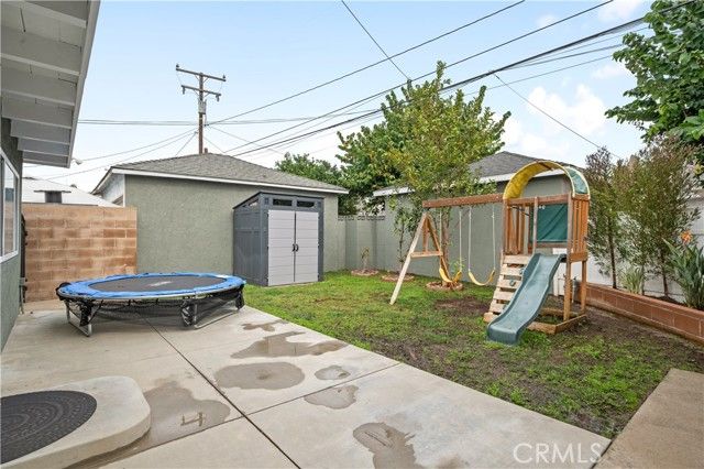 4512 Ostrom Ave, Lakewood, CA 90713