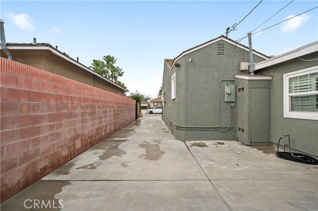 4512 Ostrom Ave, Lakewood, CA 90713