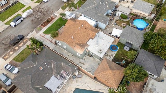 4512 Ostrom Ave, Lakewood, CA 90713