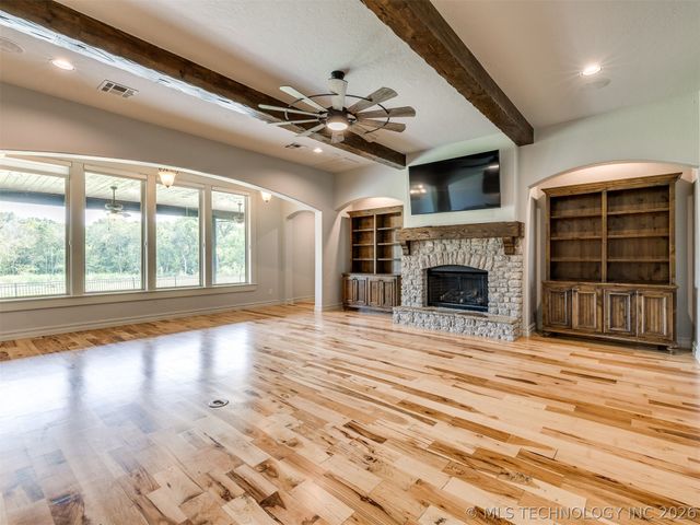 12491 S 105th Avenue E, Bixby, OK 74008