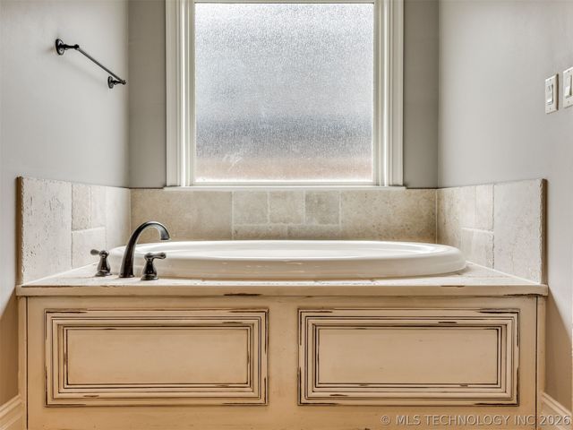 12491 S 105th Avenue E, Bixby, OK 74008