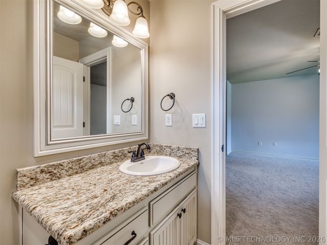 12491 S 105th Avenue E, Bixby, OK 74008