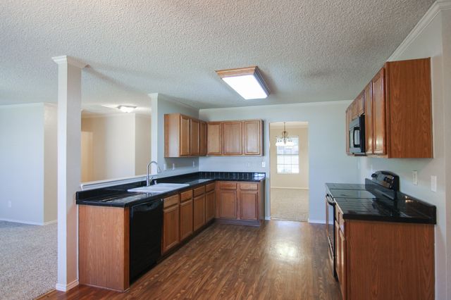 1460 Stewart Drive, Rockwall, TX 75032