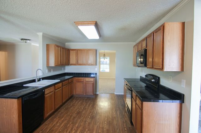 1460 Stewart Drive, Rockwall, TX 75032
