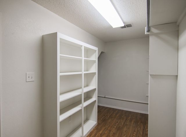 1460 Stewart Drive, Rockwall, TX 75032