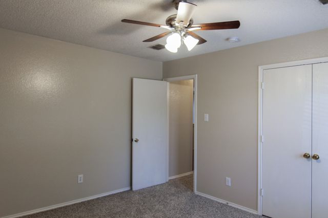 1460 Stewart Drive, Rockwall, TX 75032