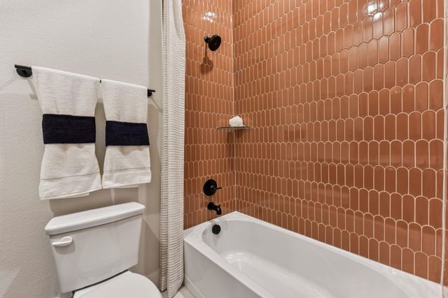 221 Three Rivers RD, Florence, TX 76527