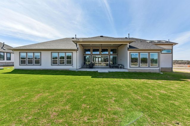 221 Three Rivers RD, Florence, TX 76527