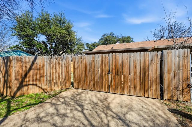 2707 Ansley Court, Euless, TX 76039