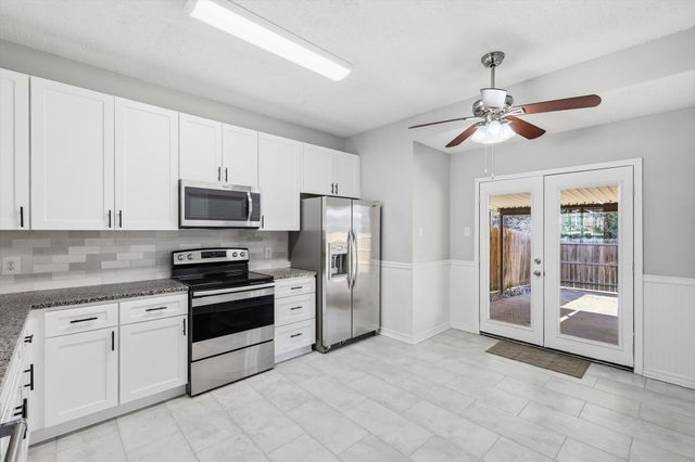 2707 Ansley Court, Euless, TX 76039