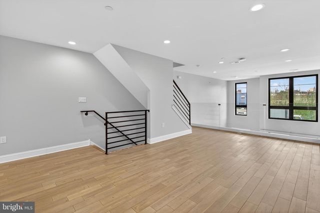 1602 N BODINE ST, Philadelphia, PA 19122