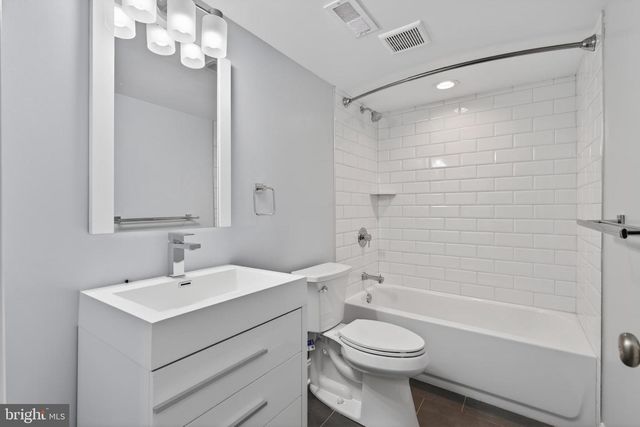 1602 N BODINE ST, Philadelphia, PA 19122