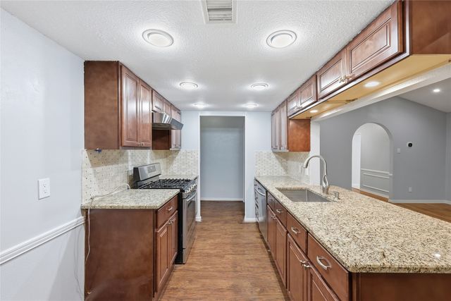 238 S Horne Street, Duncanville, TX 75116