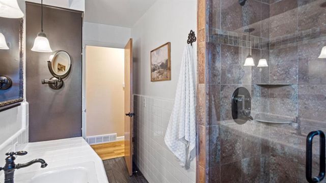1905 E Lexington Boulevard, Eau Claire, WI 54701