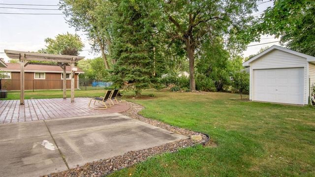 1905 E Lexington Boulevard, Eau Claire, WI 54701