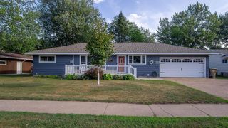 1905 E Lexington Boulevard, Eau Claire, WI 54701