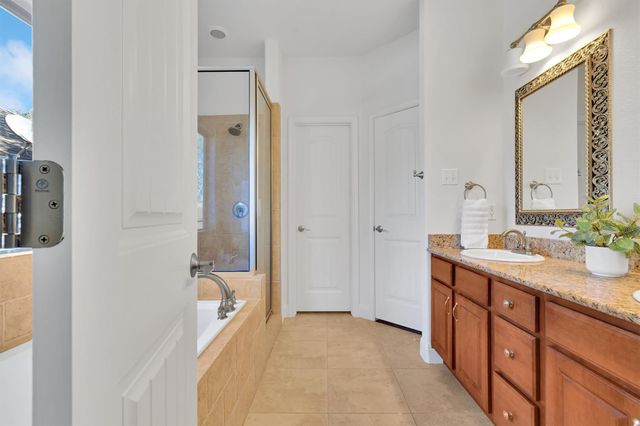 10808 Timber CIR, Dripping Springs, TX 78620