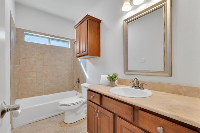 10808 Timber CIR, Dripping Springs, TX 78620