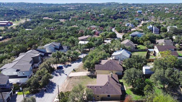 10808 Timber CIR, Dripping Springs, TX 78620