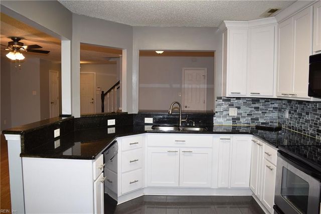 3809 Peppercorn WAY, Chesapeake, VA 23321