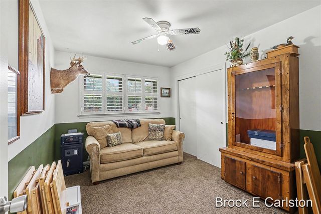 1576 Hendrick Road, Norton Shores, MI 49441