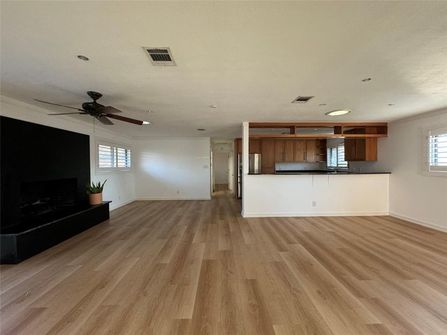 6601 Columbia DR, Austin, TX 78723
