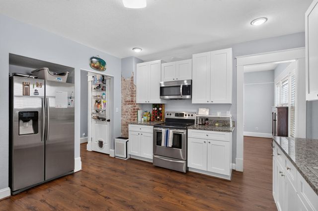 1040 W State Street, Springfield, MO 65806