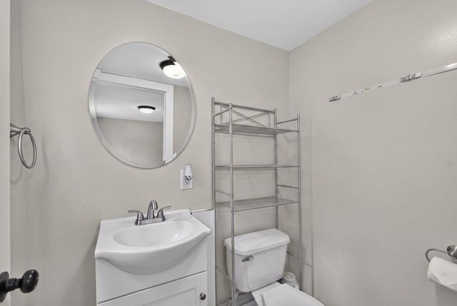 1040 W State Street, Springfield, MO 65806