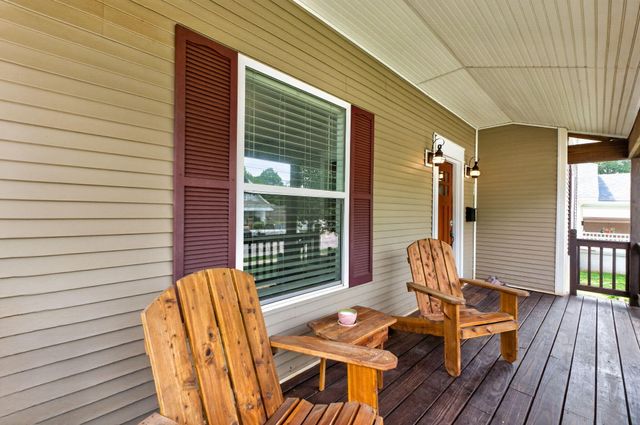 1040 W State Street, Springfield, MO 65806