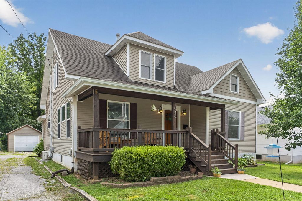 1040 W State Street, Springfield, MO 65806