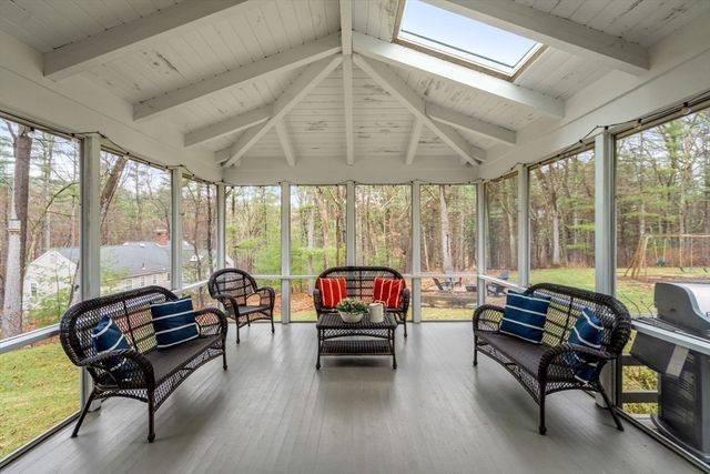 30 Oak Hill Rd, Sudbury, MA 01776