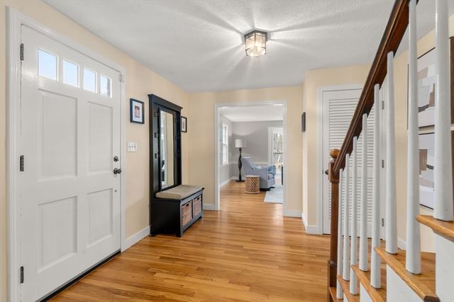 30 Oak Hill Rd, Sudbury, MA 01776