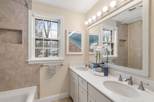 30 Oak Hill Rd, Sudbury, MA 01776