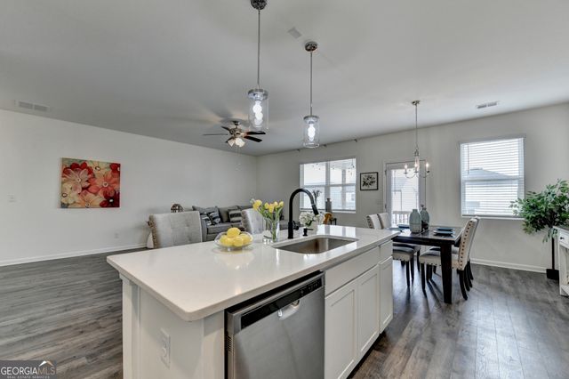 159 Mead Court, Hoschton, GA 30548