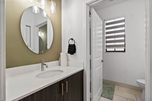 4620 NW 58th Street, Tamarac, FL 33319