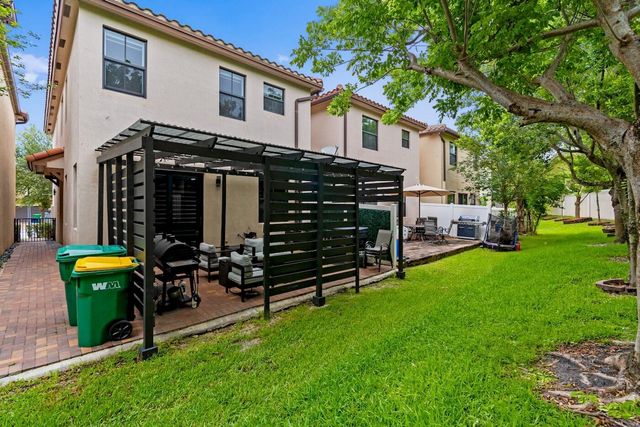 4620 NW 58th Street, Tamarac, FL 33319
