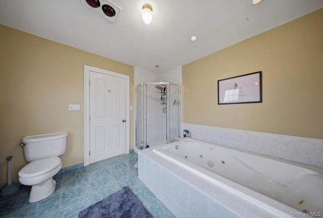 155 Smith Avenue, Islip, NY 11751