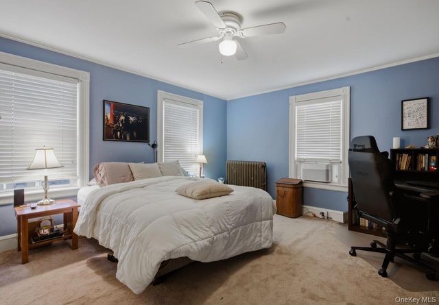 155 Smith Avenue, Islip, NY 11751