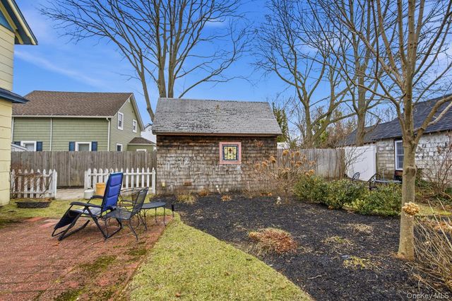 155 Smith Avenue, Islip, NY 11751