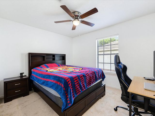 1402 Thornwood Lane, Houston, TX 77062
