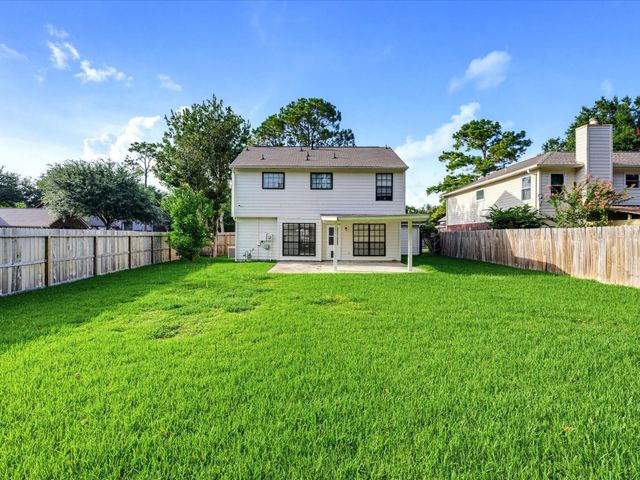 1402 Thornwood Lane, Houston, TX 77062