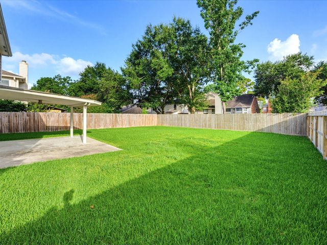 1402 Thornwood Lane, Houston, TX 77062