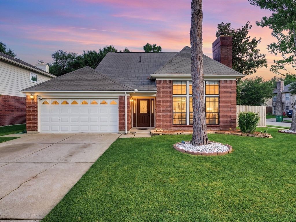 1402 Thornwood Lane, Houston, TX 77062