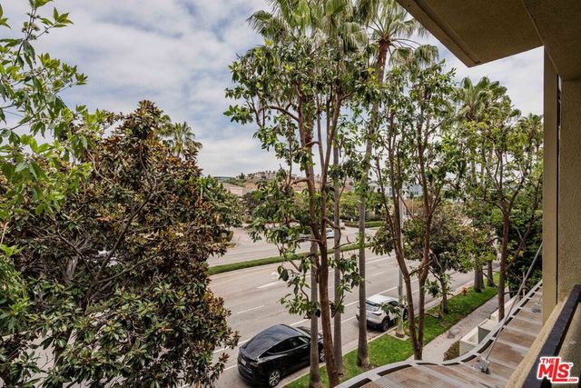 13200 Pacific Promenade 210, Playa Vista, CA 90094