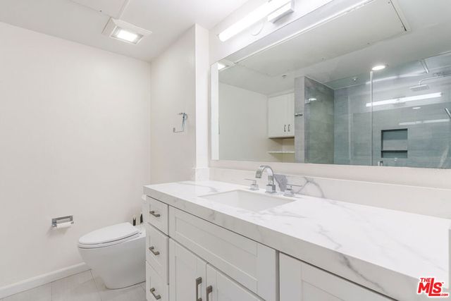13200 Pacific Promenade 210, Playa Vista, CA 90094