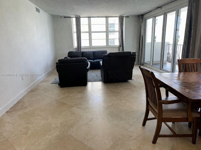 9341 E Bay Harbor Dr 6C, Bay Harbor Islands, FL 33154